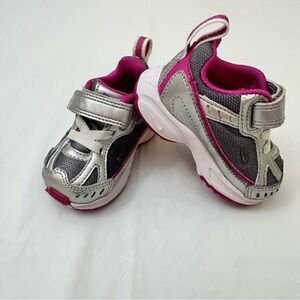 Nike Kids Sneakers - Silver and Pink‎